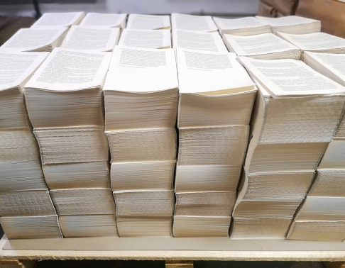 stos bloków do oprawy drukarnia offsetowa efekt warszawa